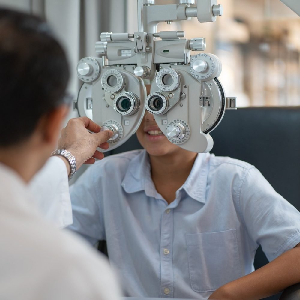 close-up-machine-that-use-to-measure-eyesight-and-for-eye-care-of-children.jpg